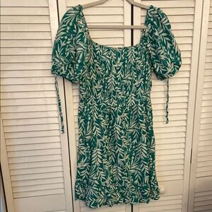 Lily Rose Green Leaf Print Mini Dress